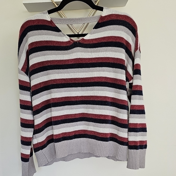 Woven Heart from Nordstom Striped Double V Neck Soft Oversized Sweater Size XS - Picture 2 of 9